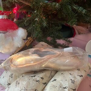 Freed Of London Studio Pros